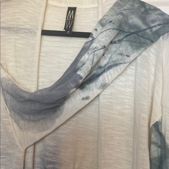 Gray and White Long Cardigan - Picture 3 of 5